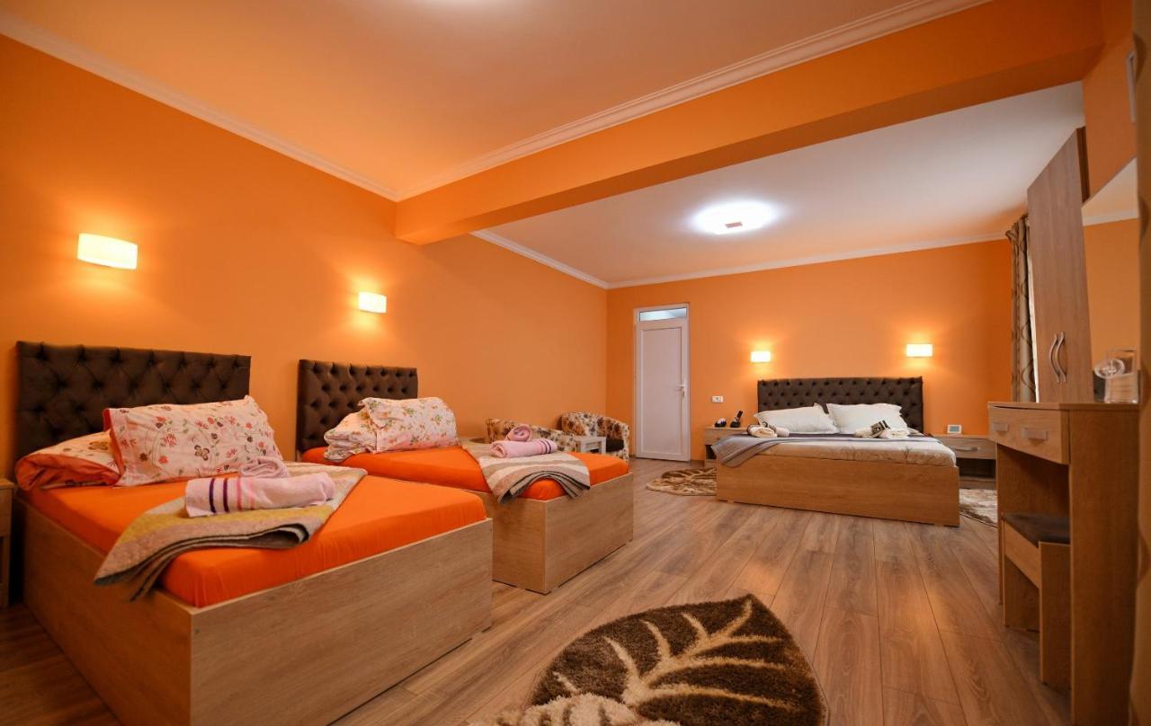Apartament Trident Haţeg 외부 사진