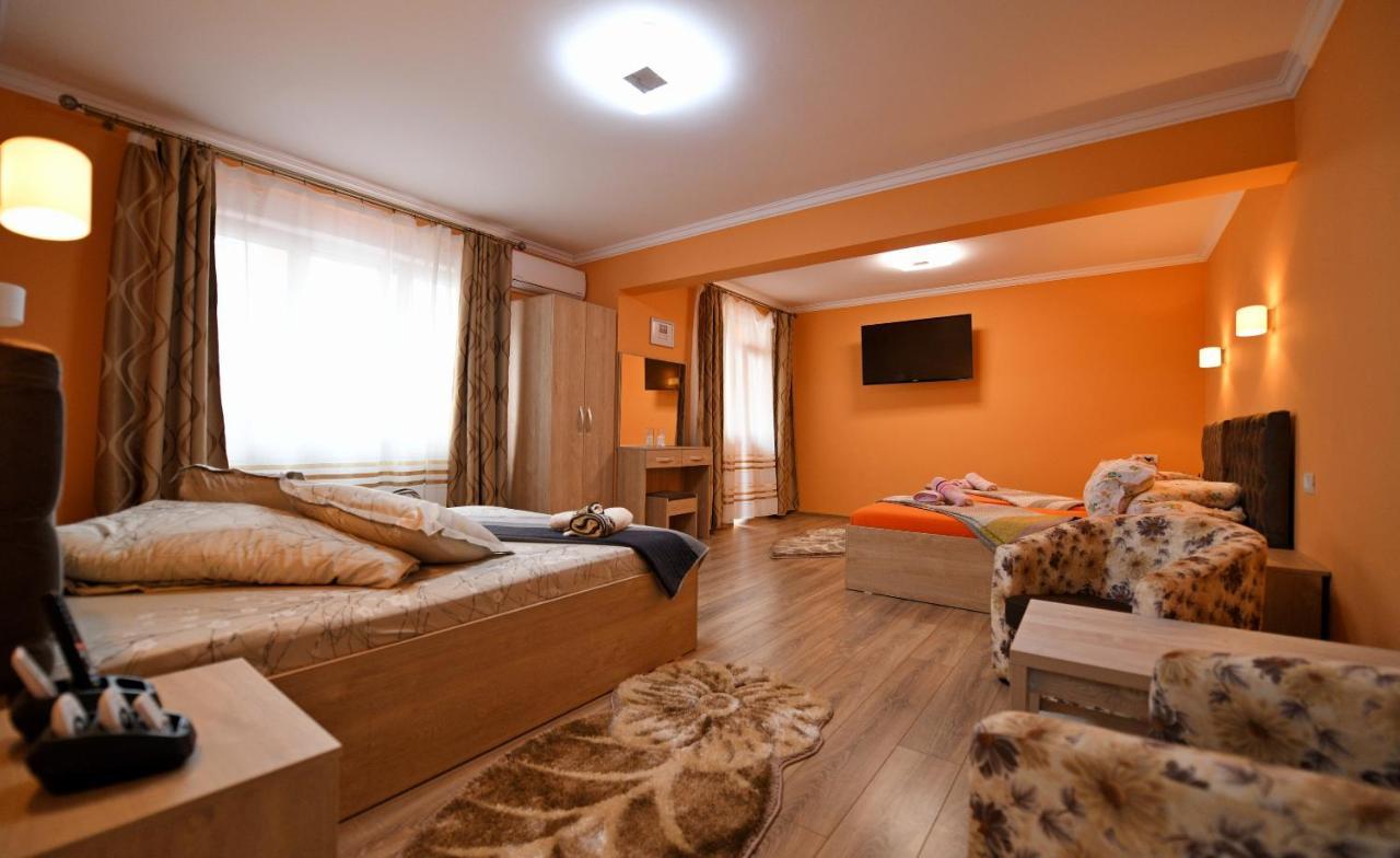 Apartament Trident Haţeg 외부 사진